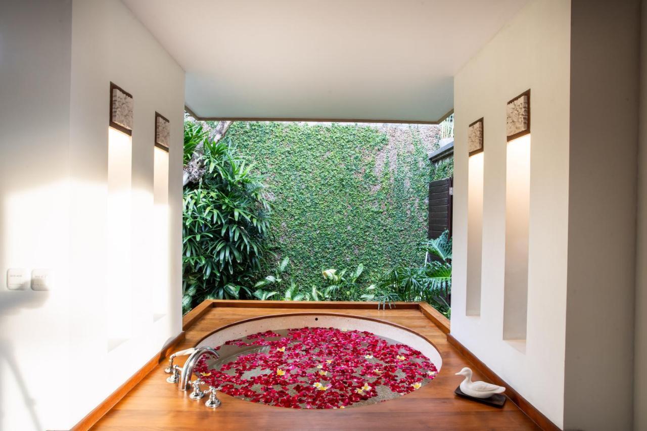 Villa Saffron Seminyak Exterior foto