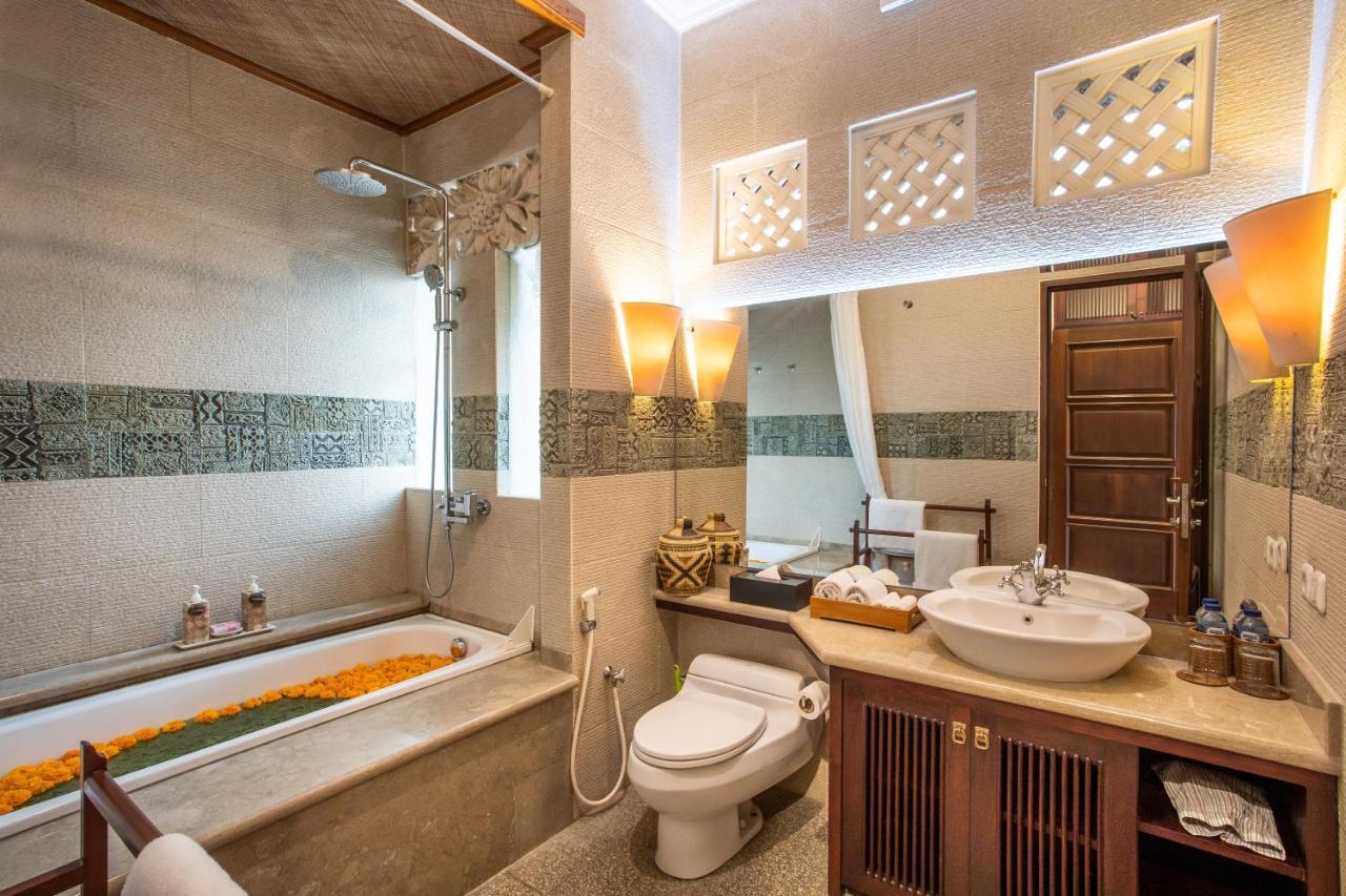 Villa Saffron Seminyak Exterior foto